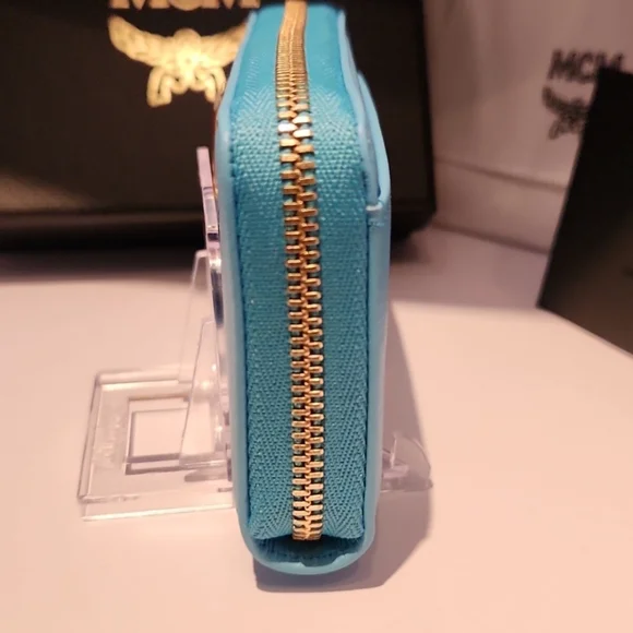 MCM -NWT Mode Travia Blue Leather Wallet